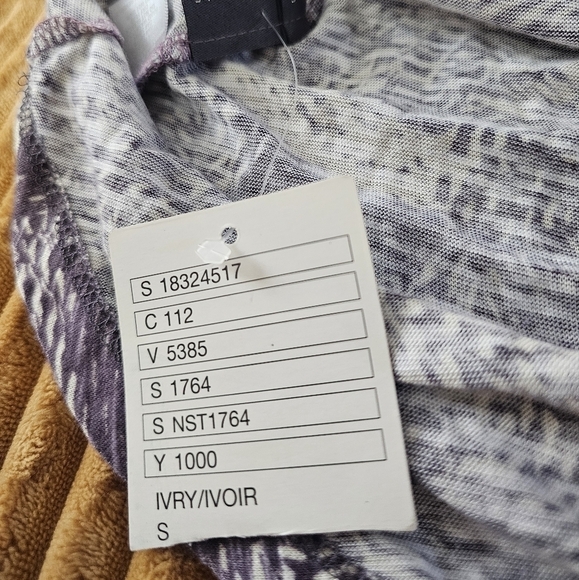 Sparkle &  Fade Print Ruffled Top - Picture 4 of 7